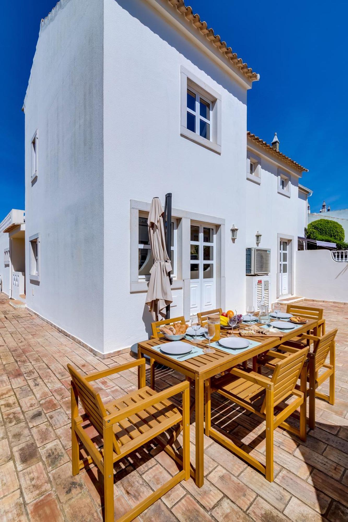 Villa Oliveiras De Vilamoura By The Portuguese Butler Quarteira Buitenkant foto